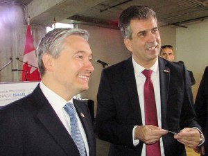 Cifta-Arnold-0607-François-Philippe-Champagne-Eli-Cohen (002)